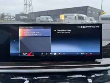 BMW X5 xDrive 30d M-Sport SkyLounge LED Leder