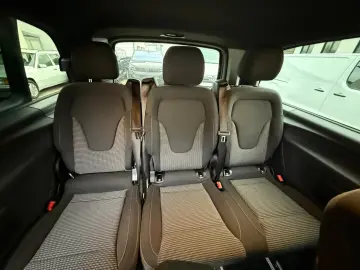 Mercedes-Benz V 300 4MATIC extralang