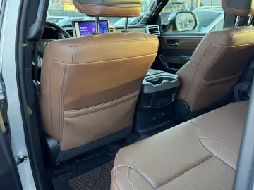 Toyota Tundra Full Options