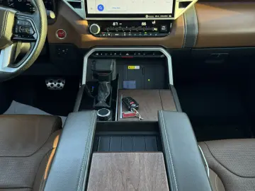 Toyota Tundra Full Options