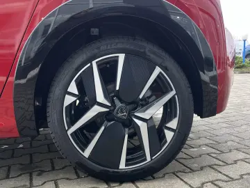 NOUL PEUGEOT 208 5 USI GT 1.2 HYBRID STT 100 CP