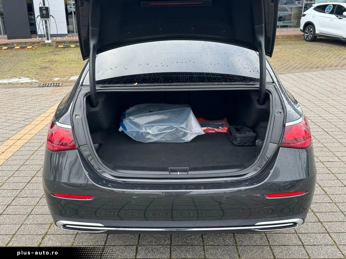 MERCEDES-BENZ E 400 e Advanced-Plus Ventilation 360