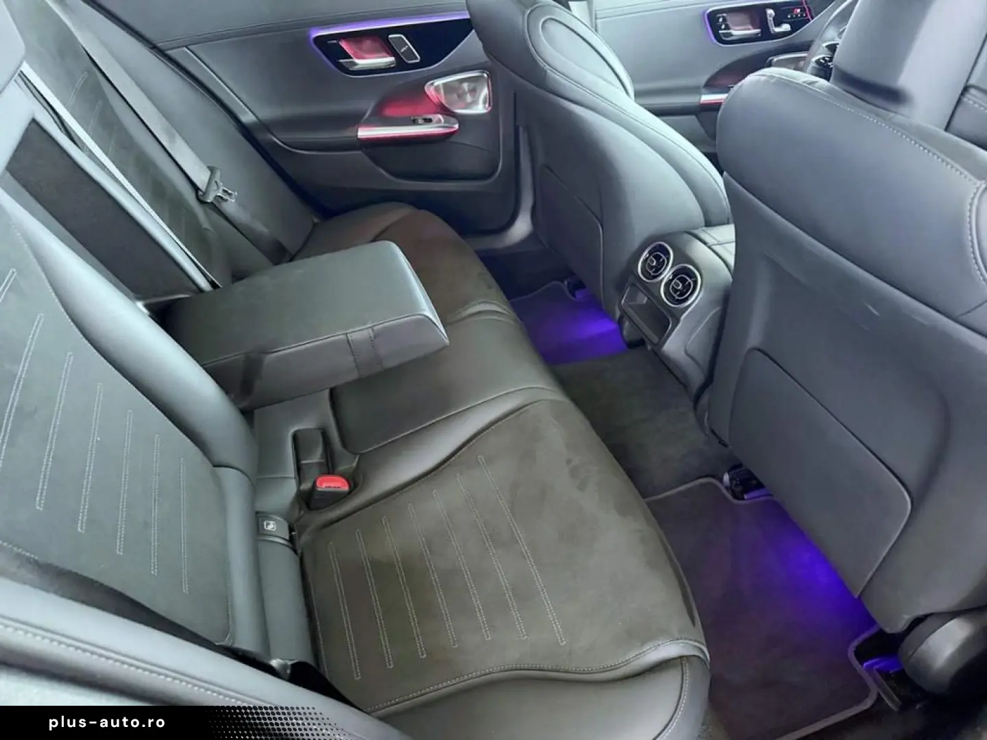 MERCEDES-BENZ C 300 e AMG  Night  Pano-D.  Burmester  Memory