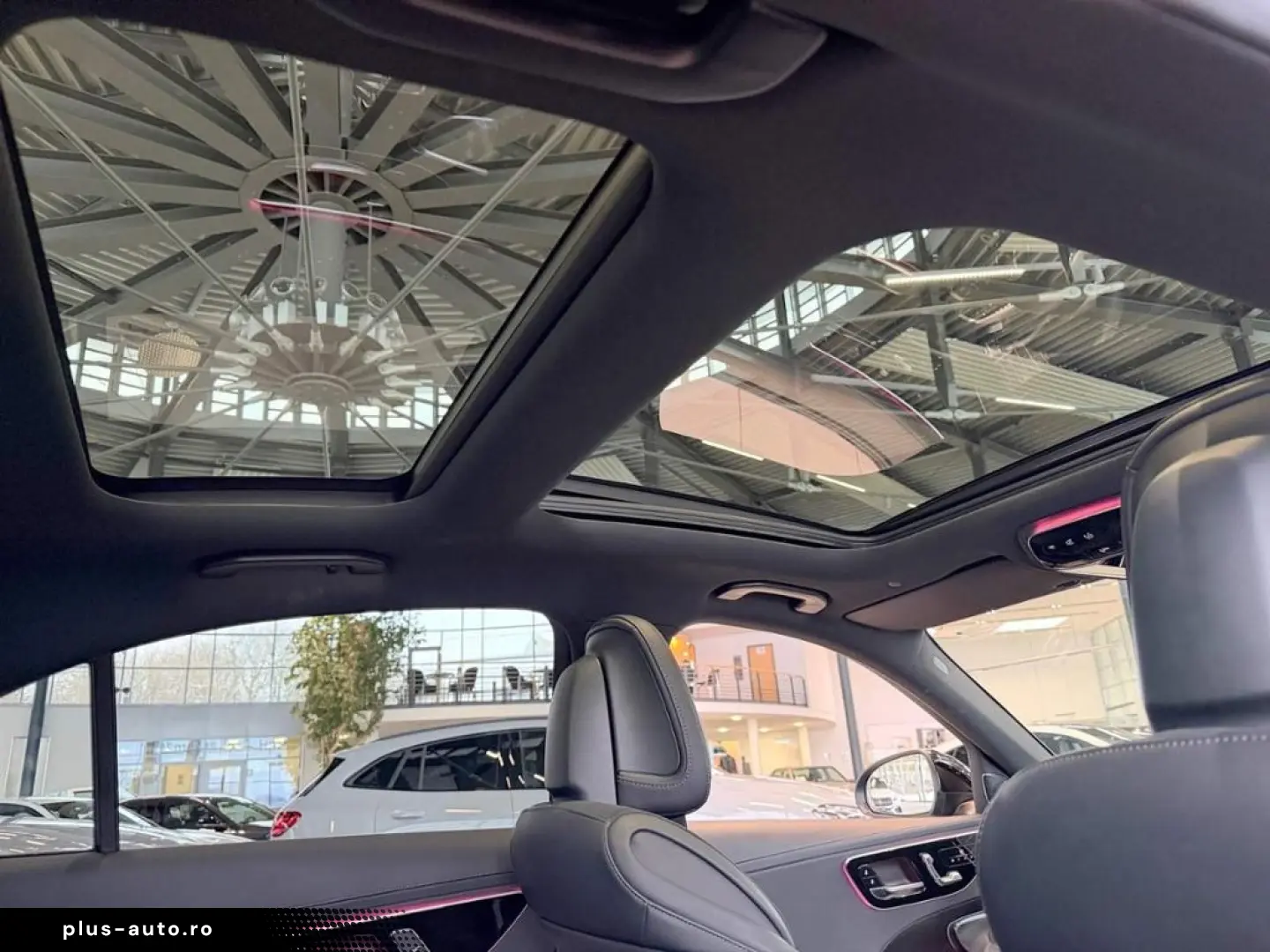 MERCEDES-BENZ C 300 e AMG  Night  Pano-D.  Burmester  Memory