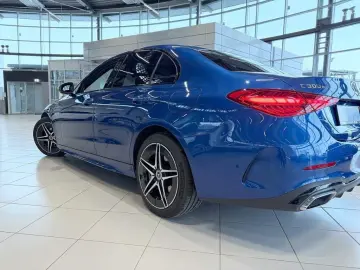 MERCEDES-BENZ C 300 e AMG  Night  Pano-D.  Burmester  Memory