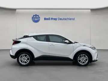 TOYOTA C-HR 1.8 Hybrid Flow