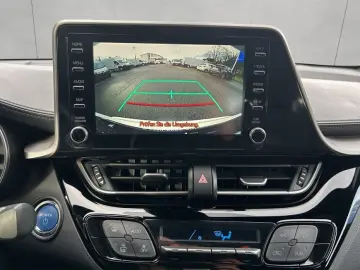 TOYOTA C-HR 1.8 Hybrid Flow
