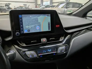 TOYOTA C-HR 2.0 Hybrid Team D NAVI R-KAM SHZG