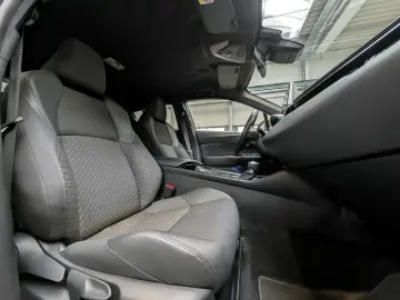 TOYOTA C-HR 2.0 Hybrid Team D NAVI R-KAM SHZG