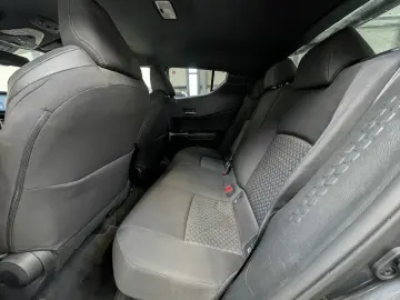 TOYOTA C-HR 2.0 Hybrid Team D NAVI R-KAM SHZG