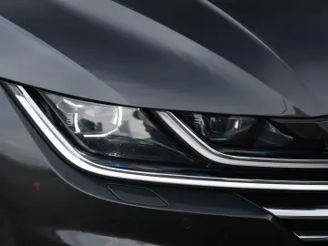 Volkswagen ARTEON 2.0 TDI DSG R-Line