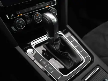 Volkswagen ARTEON 2.0 TDI DSG R-Line