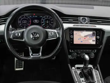 Volkswagen ARTEON 2.0 TDI DSG R-Line