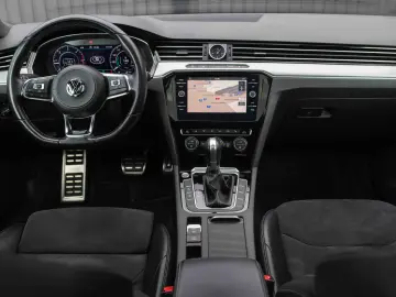 Volkswagen ARTEON 2.0 TDI DSG R-Line