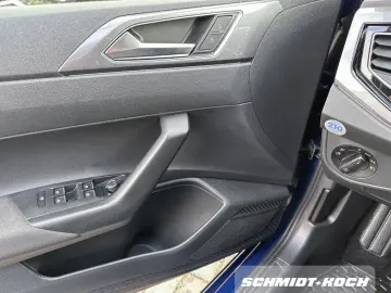 VW Taigo 1.5 TSI DSG STYLE AHK ACC NAVI MATRIX PDC