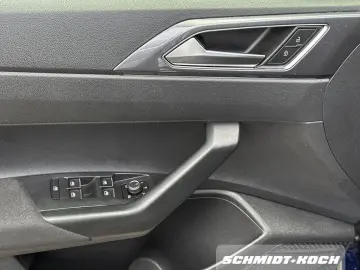 VW Taigo 1.5 TSI DSG STYLE AHK ACC NAVI MATRIX PDC