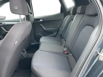 SEAT Arona 1.5 TSI DSG FR VIRTUAL NAVI VOLL-LED ACC P