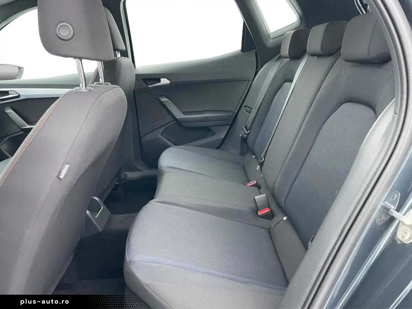 SEAT Arona 1.5 TSI DSG FR VIRTUAL NAVI VOLL-LED ACC P