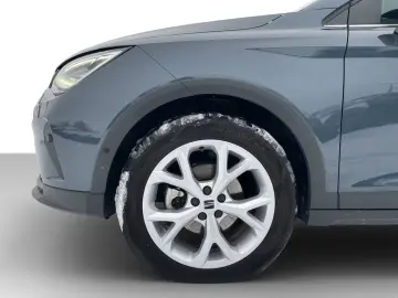 SEAT Arona 1.5 TSI DSG FR VIRTUAL NAVI VOLL-LED ACC P