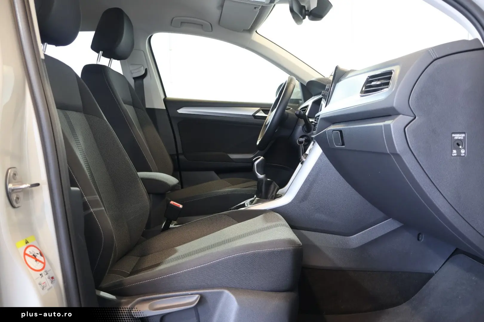 VW T-Roc 1.5 TSI Life AID CARPLAY LED AHK