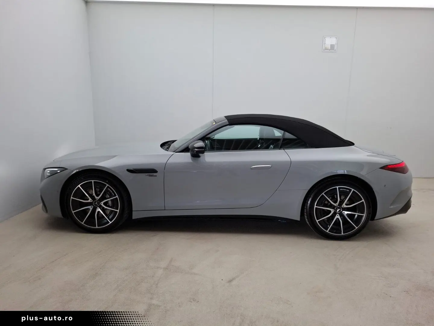 MERCEDES-BENZ SL 43 V8