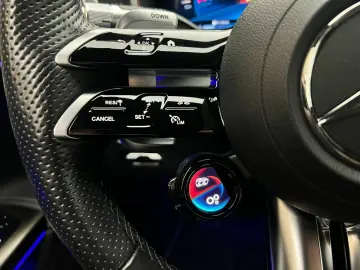 MERCEDES-BENZ SL 43 V8