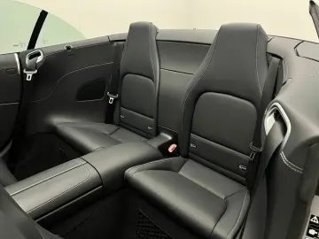 MERCEDES-BENZ SL 43 V8