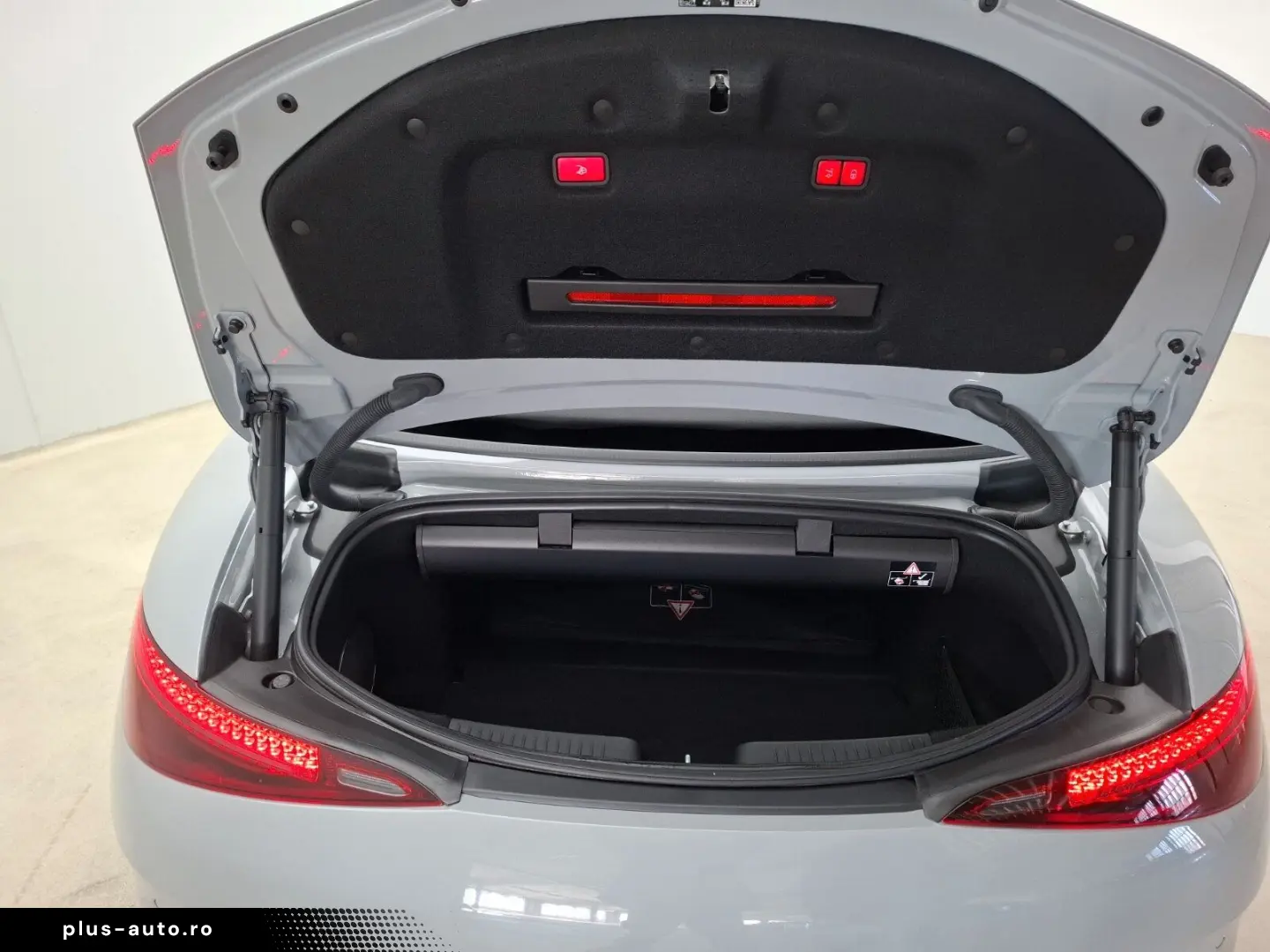 MERCEDES-BENZ SL 43 V8