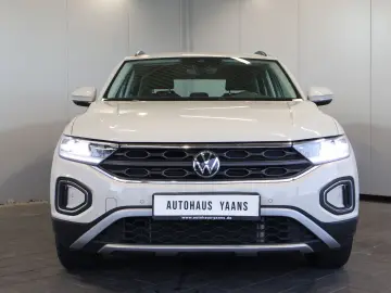 VW T-Roc 1.5 TSI Life AID CARPLAY LED AHK