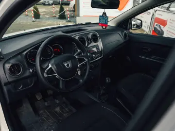 Dacia Logan Plus SCe 73