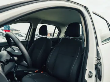 Dacia Logan Plus SCe 73