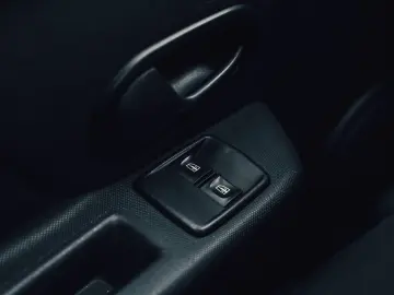 Dacia Logan Plus SCe 73