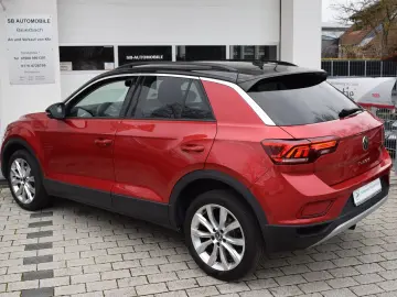 VW T-Roc Life 2.0TDI DSG  ACC CAM AHK LED WinterP