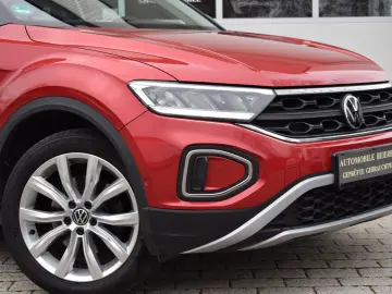 VW T-Roc Life 2.0TDI DSG  ACC CAM AHK LED WinterP