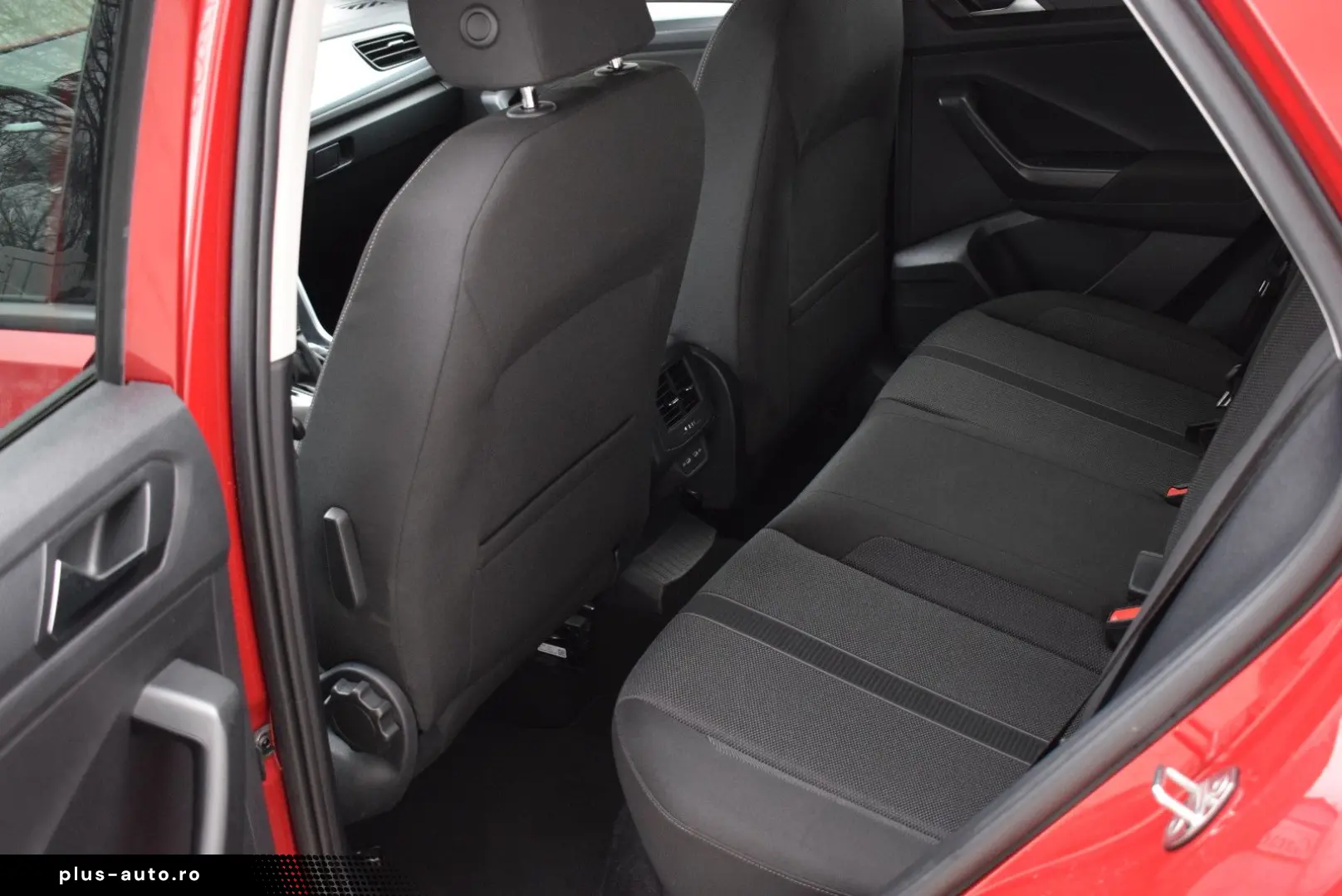 VW T-Roc Life 2.0TDI DSG  ACC CAM AHK LED WinterP