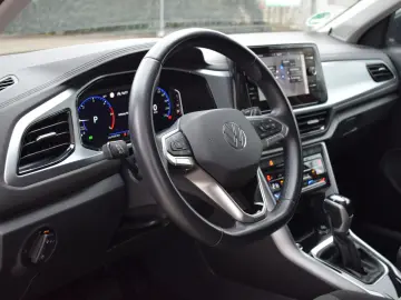 VW T-Roc Life 2.0TDI DSG  ACC CAM AHK LED WinterP