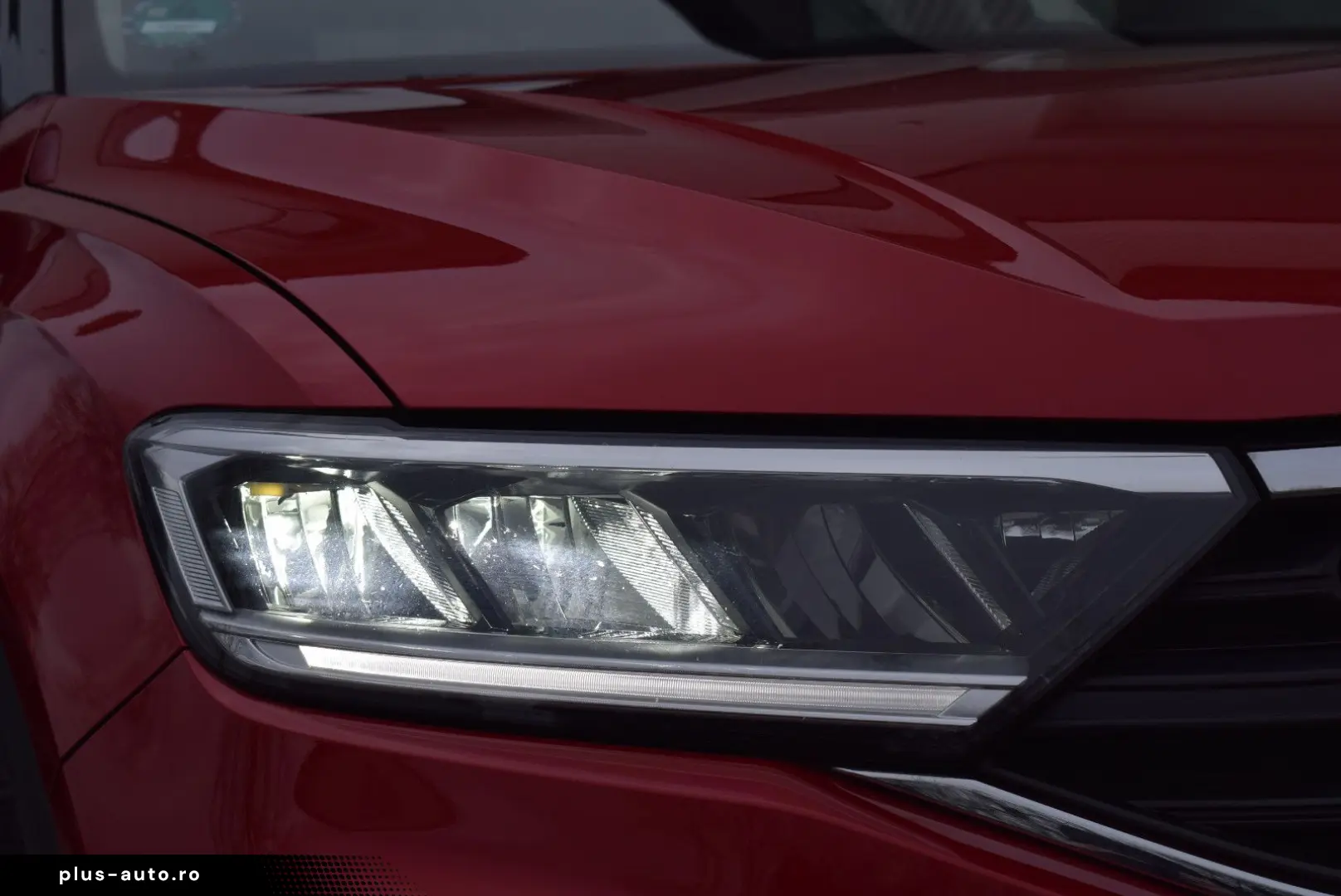 VW T-Roc Life 2.0TDI DSG  ACC CAM AHK LED WinterP