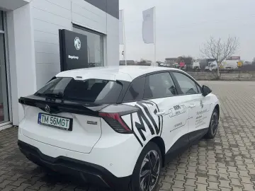 MG MG4 EV Explore Electric 49 kWh 170 CP AT RWD