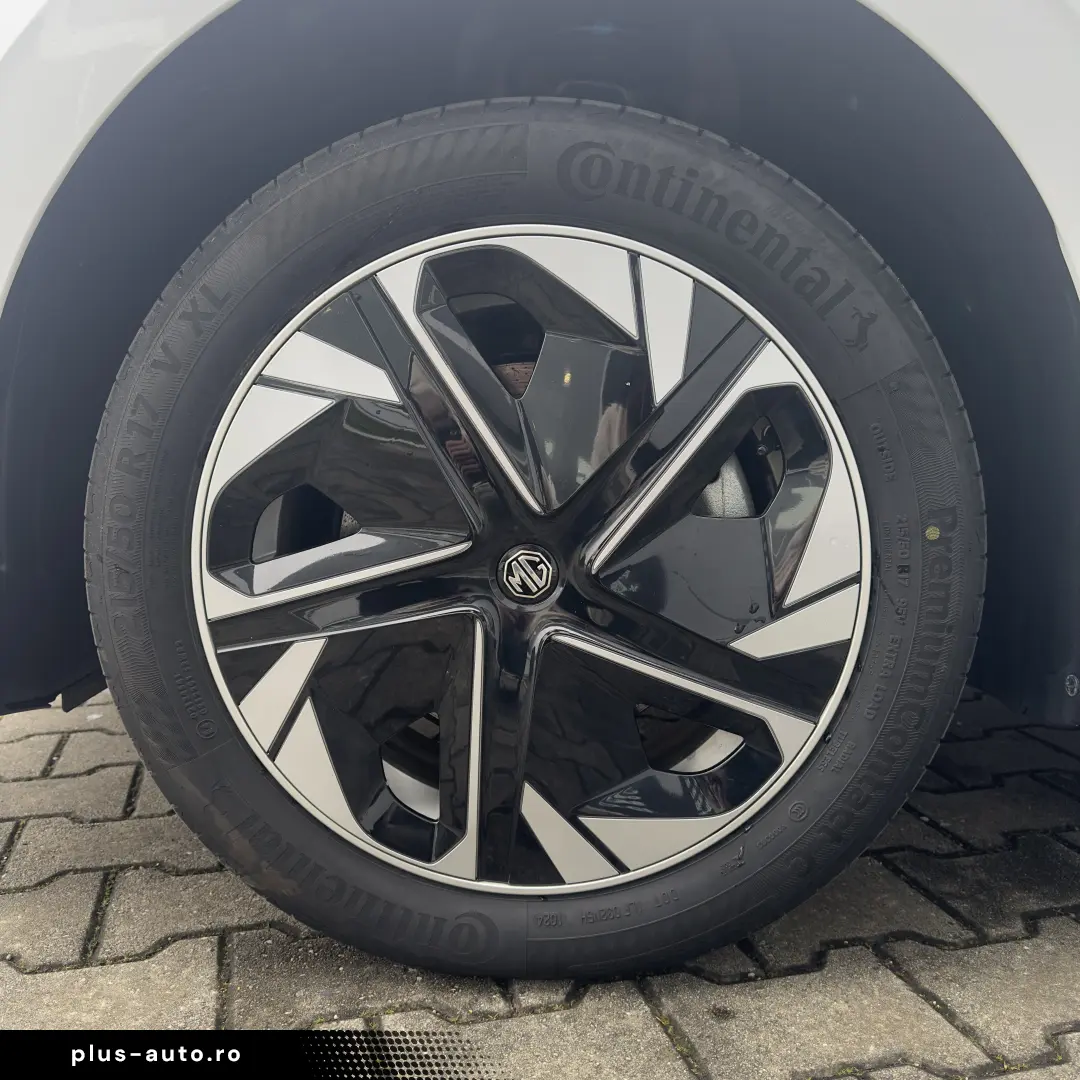 MG MG4 EV Explore Electric 49 kWh 170 CP AT RWD