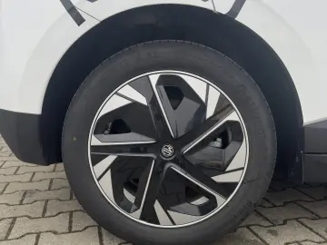 MG MG4 EV Explore Electric 49 kWh 170 CP AT RWD