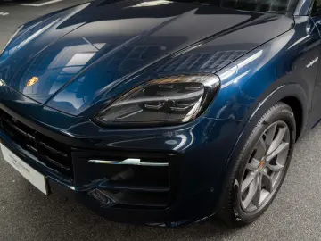 PORSCHE Cayenne E-Hybrid