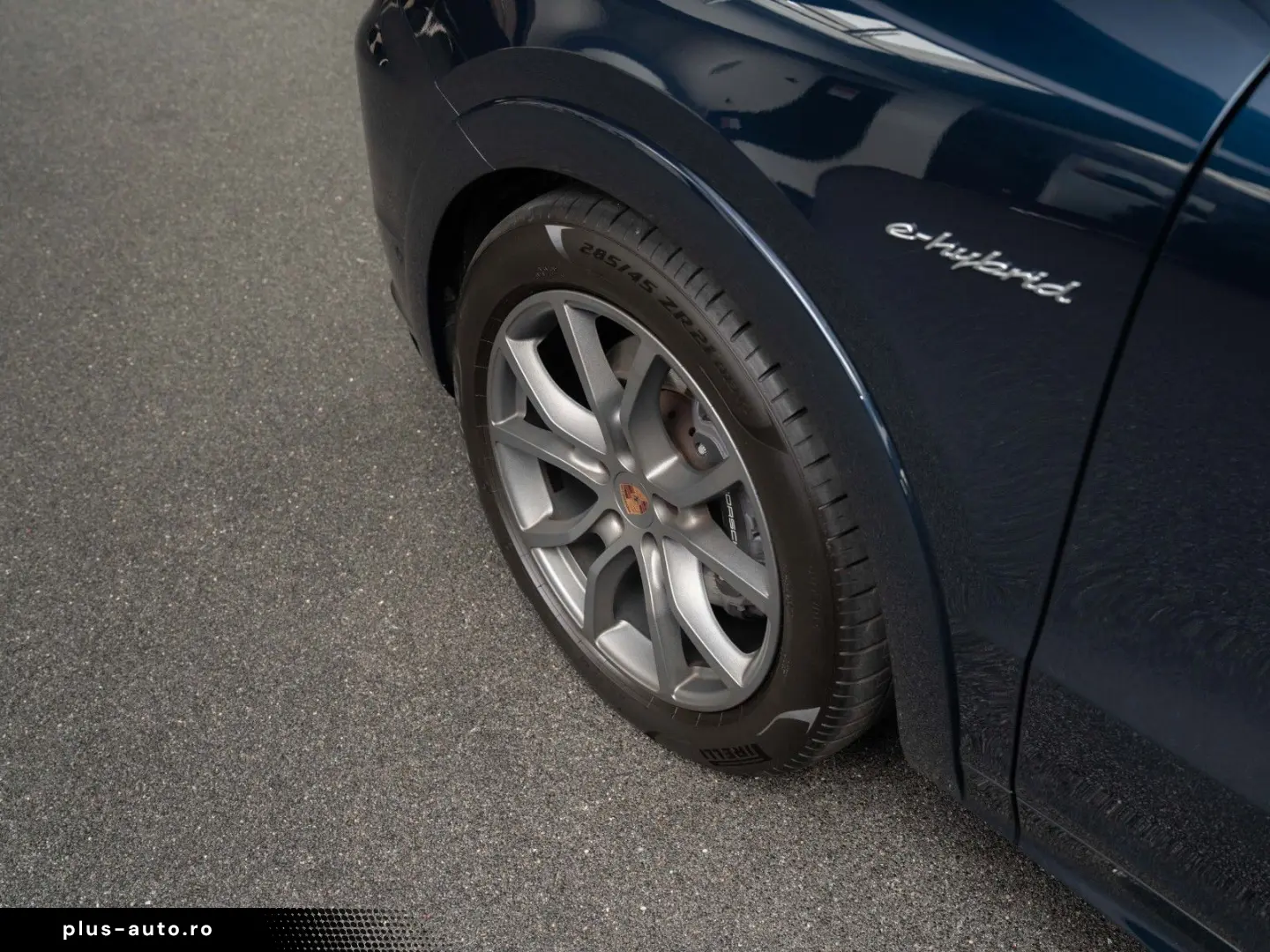 PORSCHE Cayenne E-Hybrid