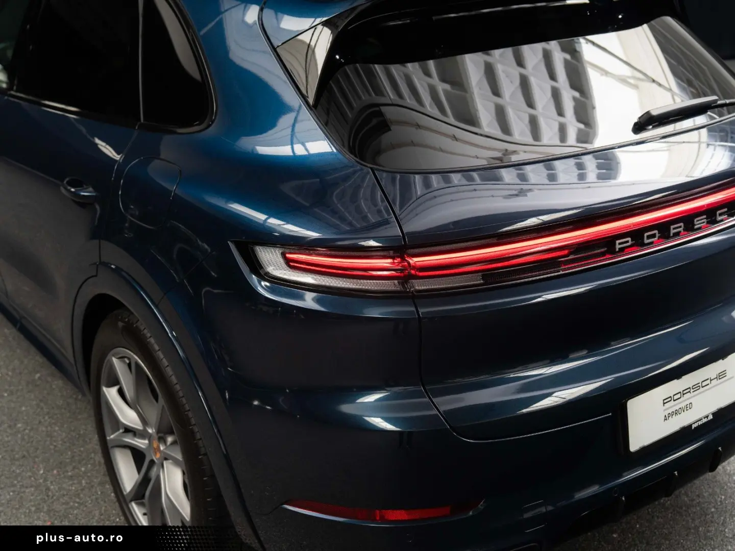 PORSCHE Cayenne E-Hybrid