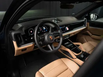PORSCHE Cayenne E-Hybrid