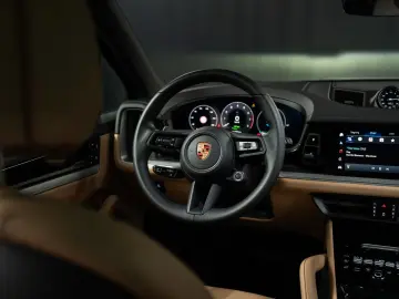 PORSCHE Cayenne E-Hybrid