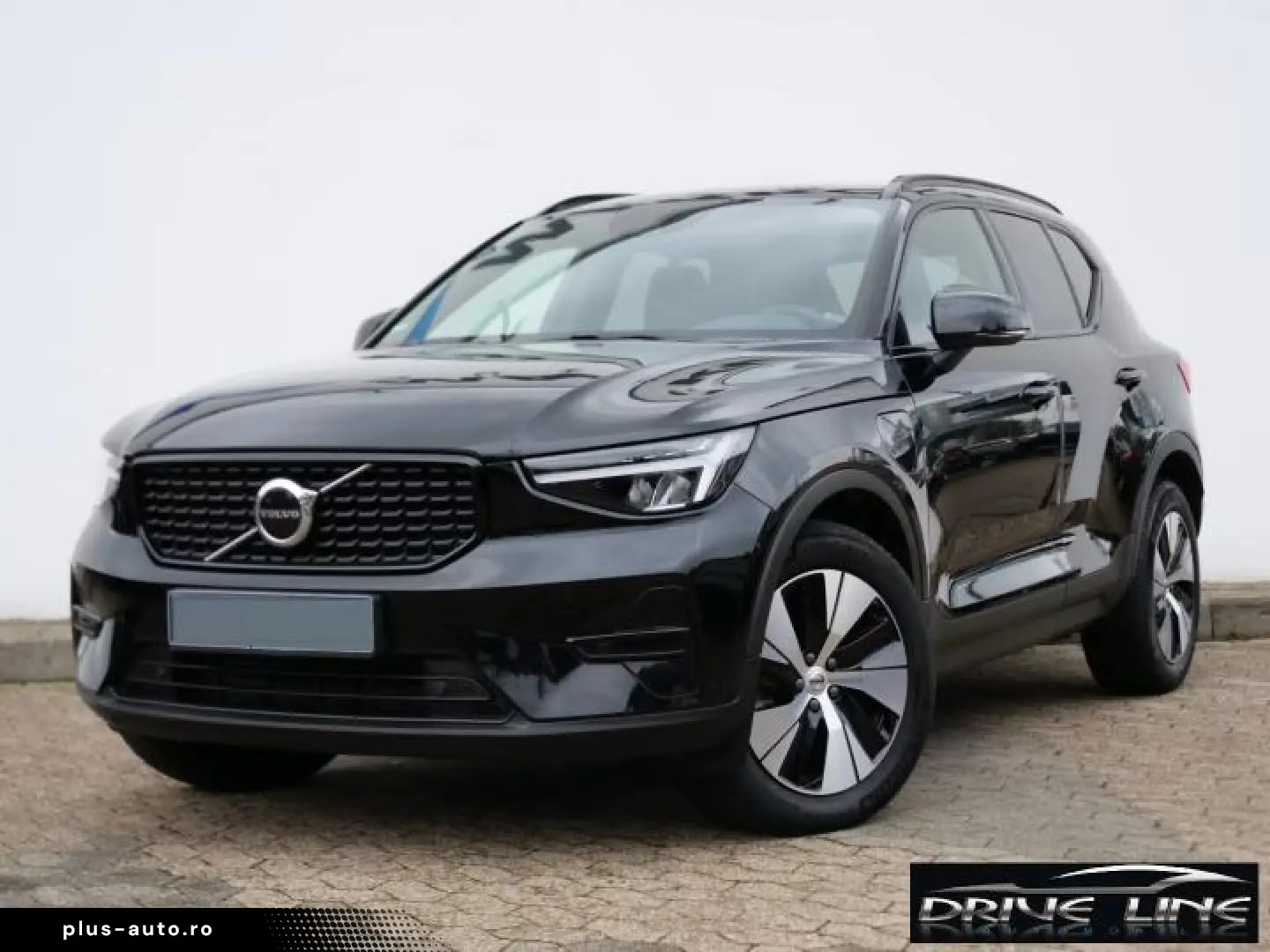 Volvo XC40 T4 Recharge Plus Dark