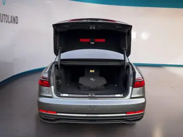 AUDI A8 60 TFSIe L quattro S LINE TV MATRIX PANO B&O