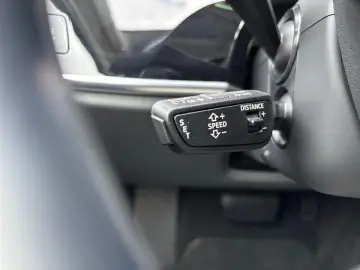 AUDI A8 60 TFSIe L quattro S LINE TV MATRIX PANO B&O