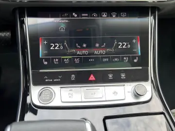 AUDI A8 60 TFSIe L quattro S LINE TV MATRIX PANO B&O
