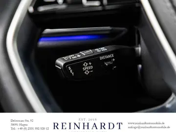 AUDI A8 55TFSi S LINE BLACK MATRIX ACC HuD PANO 360